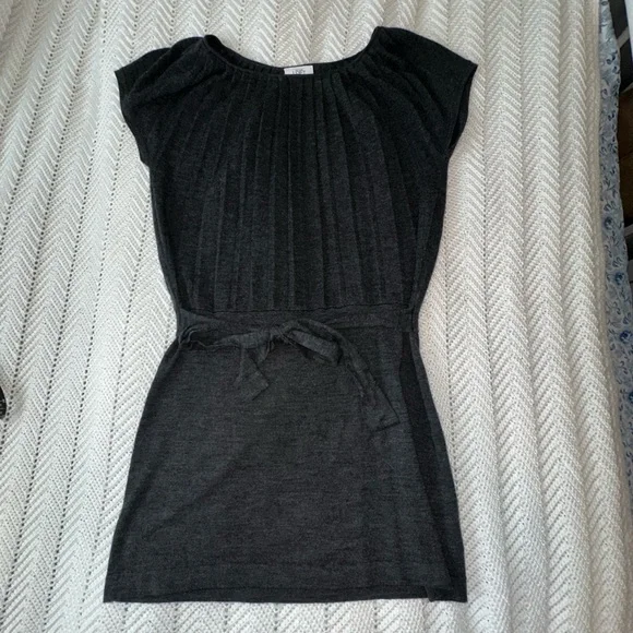 Loft Ann Taylor Sweater Dress with Short Sleeves and attached belt - Medium - Picture 1 of 10